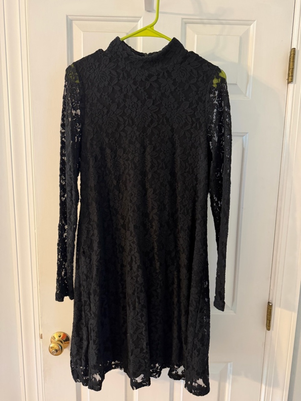 Tyler Boe Black Lace Long-Sleeve A-Line Dress